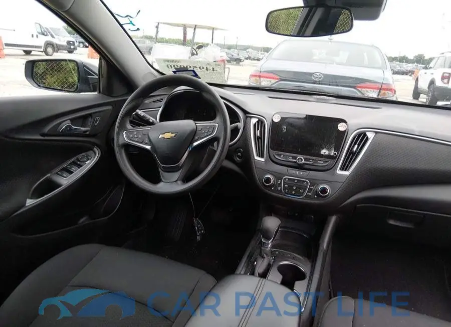 1G1ZD5ST4SF127309# 17