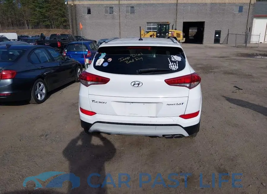 KM8J3CA29HU388830# 16