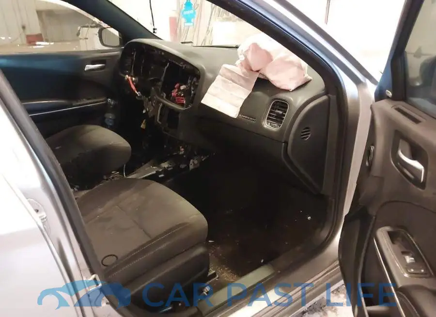 2C3CDXCT1JH122514# 5