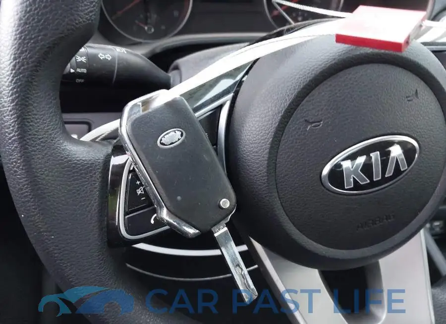 3KPF24AD7ME348095# 11