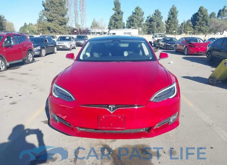5YJSA1E49HF218197# 11