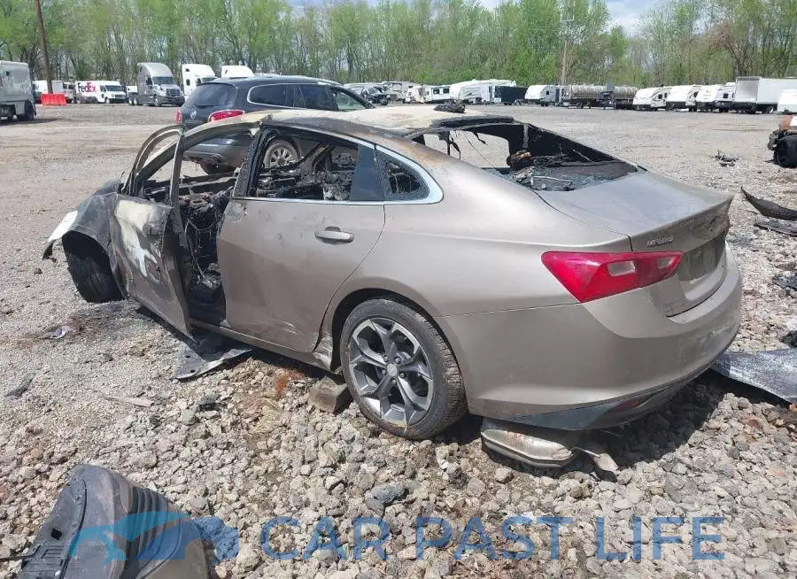 1G1ZD5ST8PF132830# 3