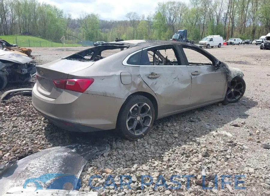 1G1ZD5ST8PF132830# 4