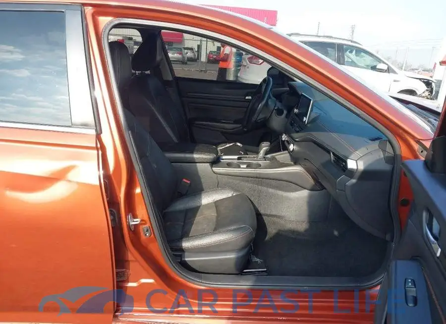 1N4BL4CV8KC209038# 5