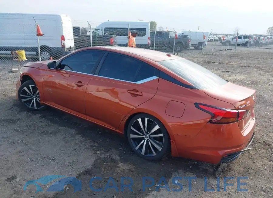 1N4BL4CV8KC209038# 3