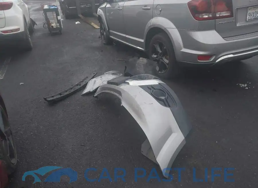 3C4PDCGB0LT271580# 12
