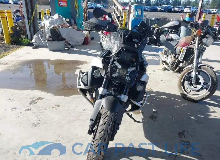 WB10M2304S6L21158# 5