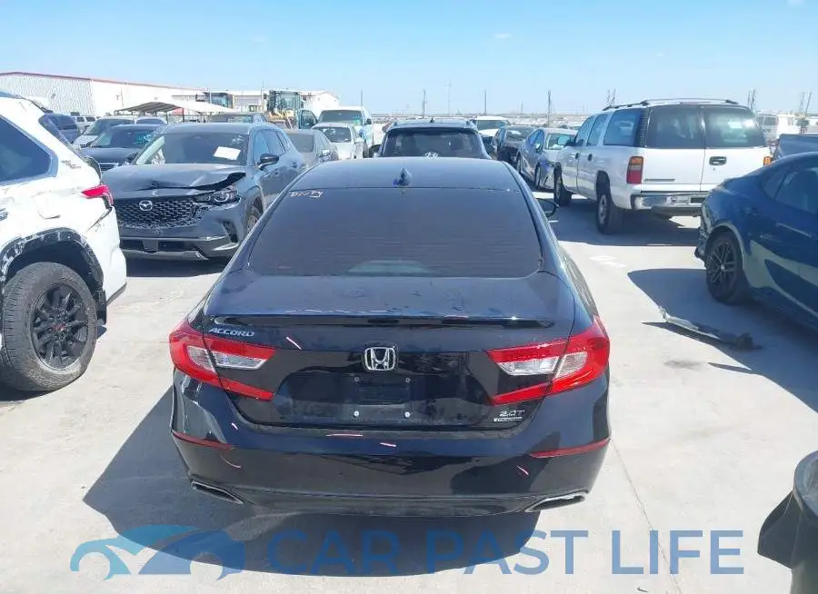 1HGCV2F90JA012999# 17
