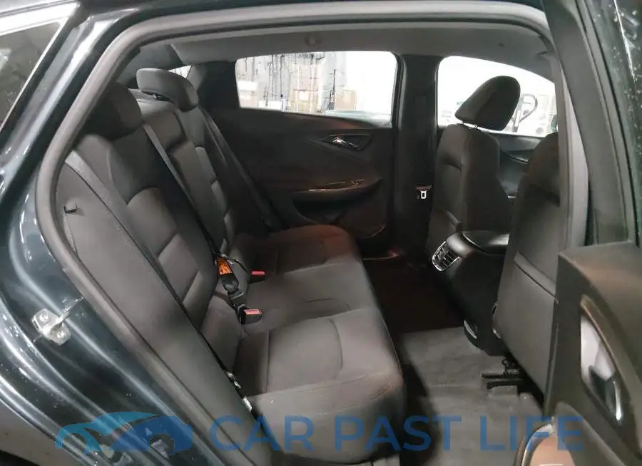 1G1ZD5ST8KF145408# 8