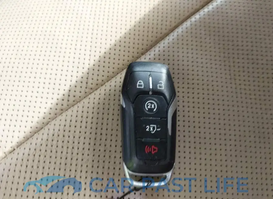 1FTEW1EF9HFC32130# 11