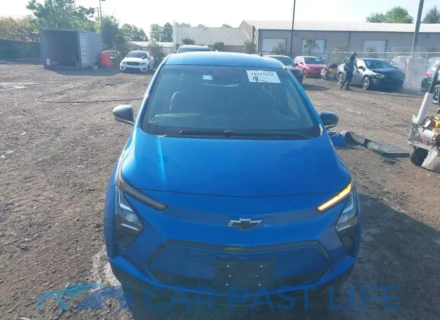 1G1FX6S09P4157933# 13