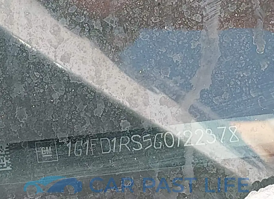 1G1FD1RS5G0122378# 9