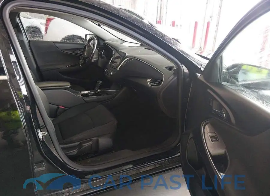 1G1ZD5ST0JF235831# 5