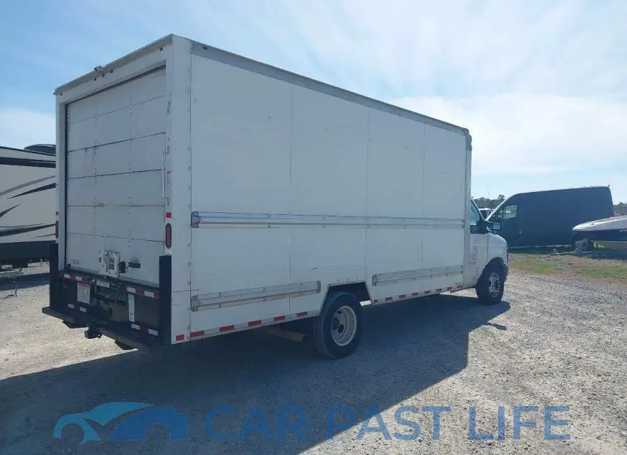 1FDWE3FS9HDC43702# 4