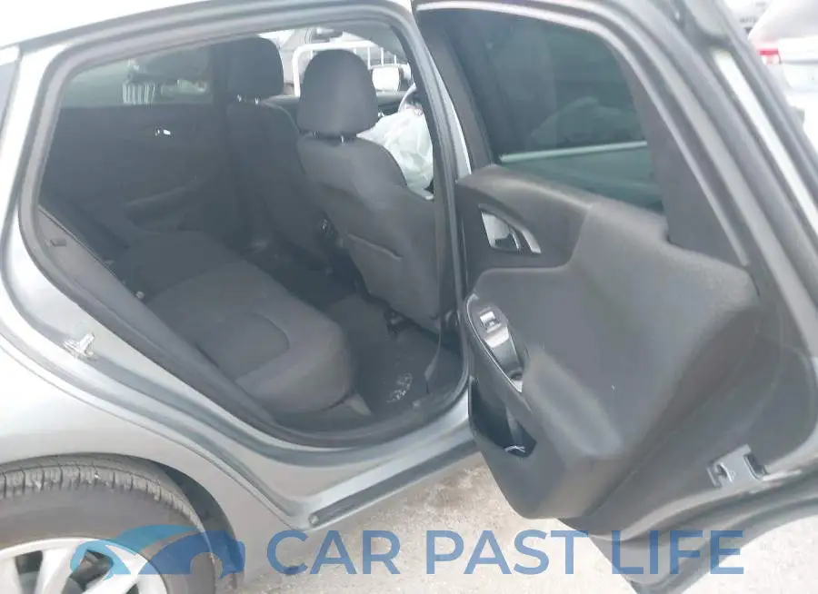 1G1ZD5ST1PF147976# 8
