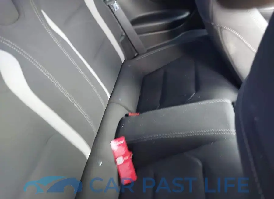 1G1FB1RX8J0103039# 8