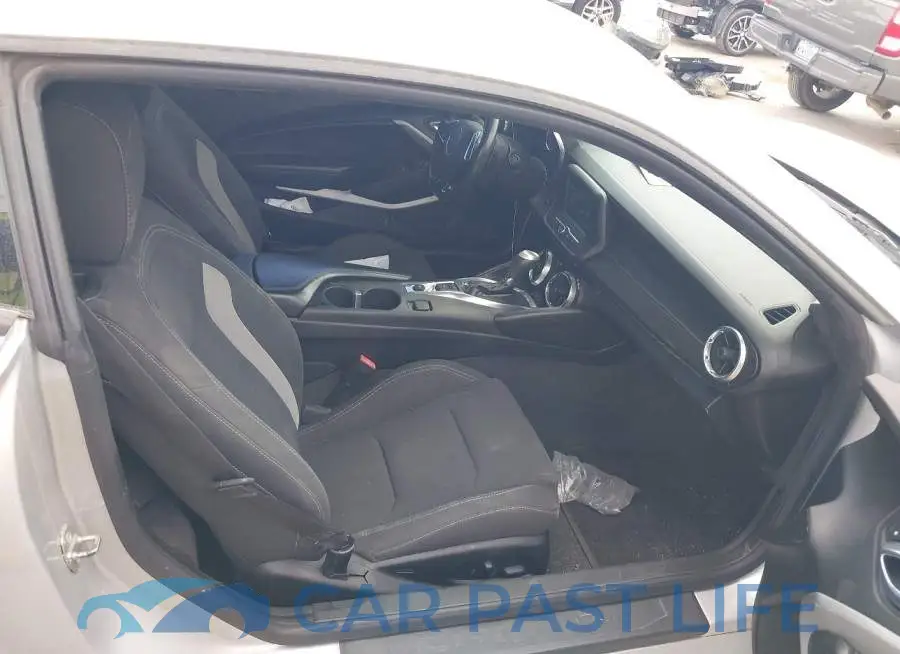 1G1FB1RX8J0103039# 5