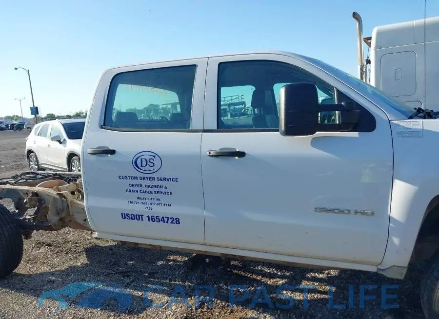 1GB4KYCG8JF107996# 16