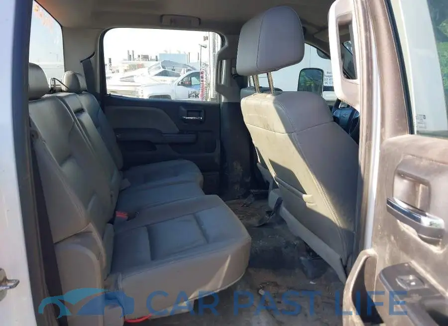 1GB4KYCG8JF107996# 7