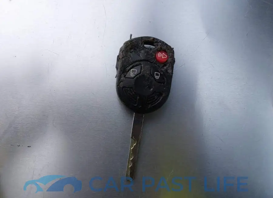 1FMCU9G97HUD58156# 11