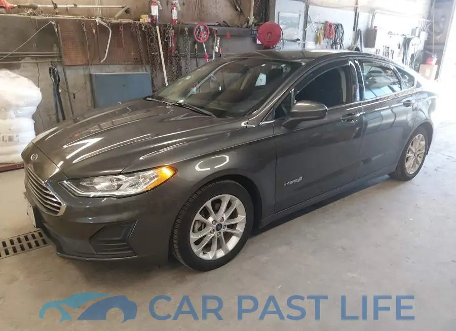 3FA6P0LU5KR149503# 2