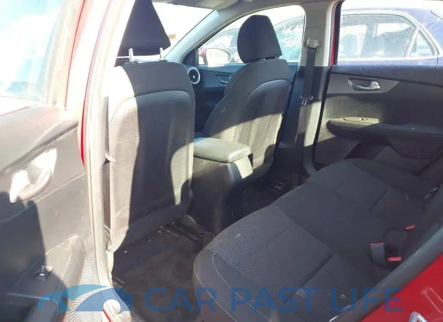 3KPF24AD2LE235136# 8