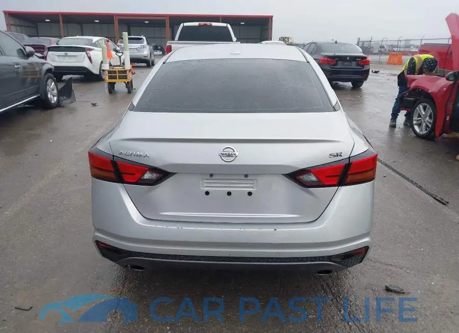 1N4BL4CV6LC142781# 18